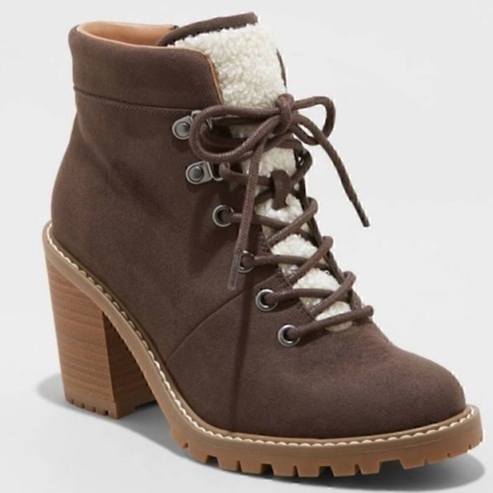 Women' Tipper Heeled Hiking Boot